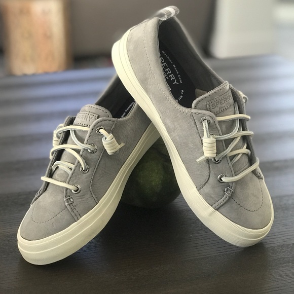 Sperry Crest Vibe Memory-Foam Lace-Up Sneakers - Picture 1 of 7
